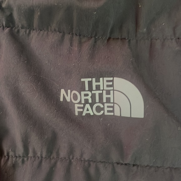 The North Face Pullover 1/4 - Picture 2 of 6